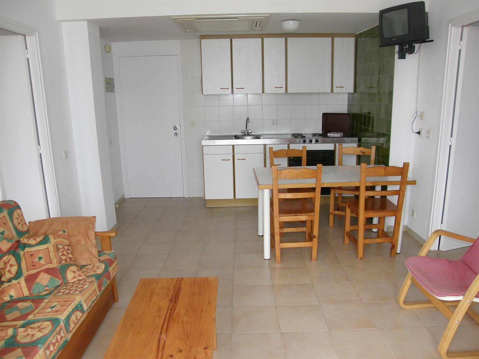 Apartamentos Miami Л'Естартіт Екстер'єр фото